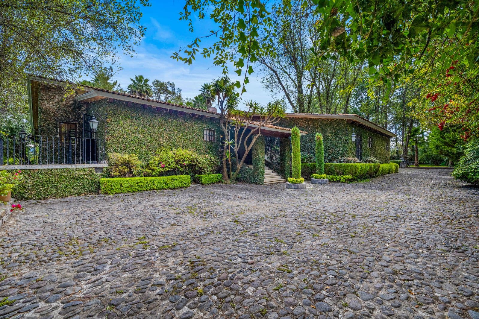 Rancho Santa Rita — photo 4 of 10