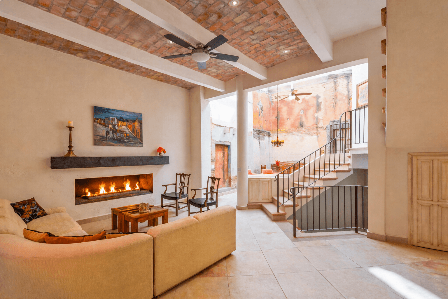 Casa Romance — photo 4 of 10