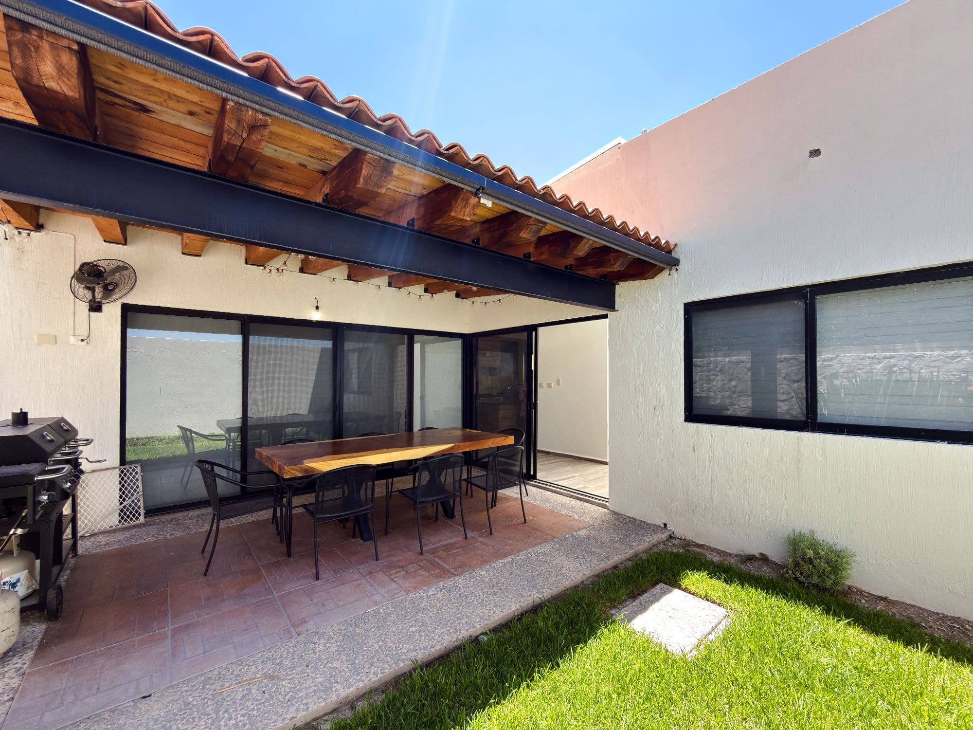 CASA ARI — photo 3 of 10