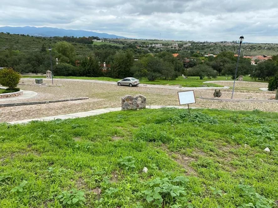 Homesite in Hacienda La Presita — photo 8 of 10