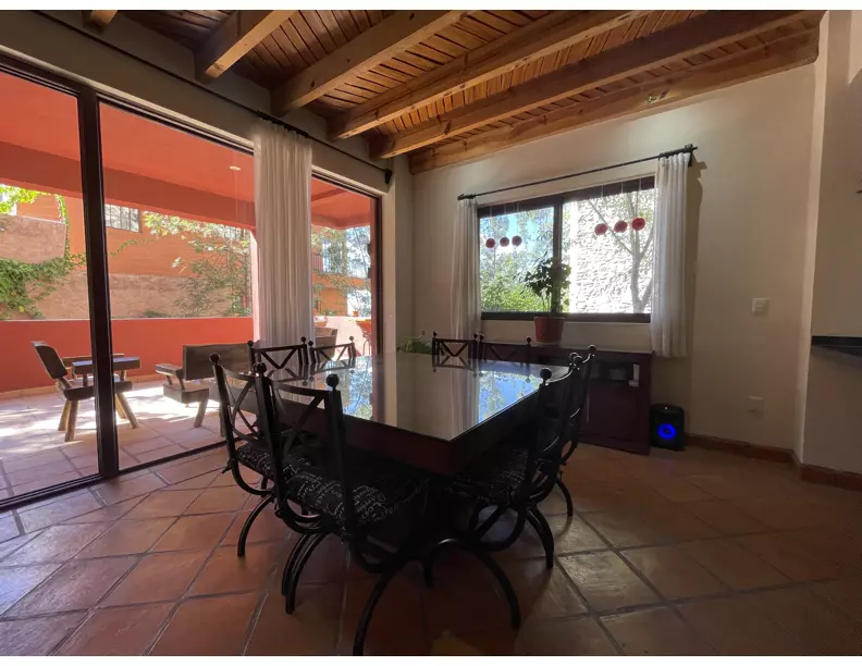 Casa Santiago — photo 2 of 10