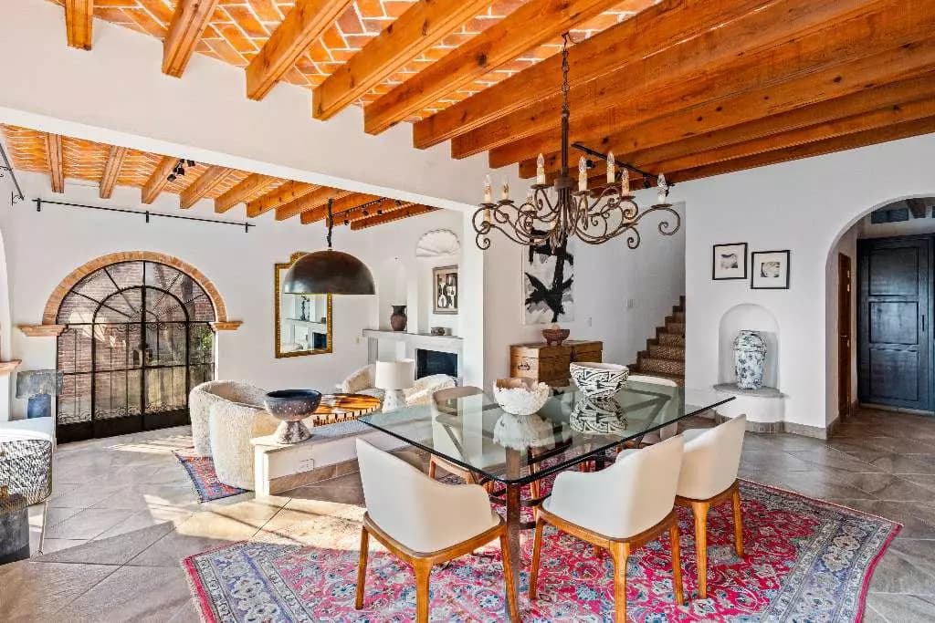 Charming Retreat In Cañadita — photo 2 of 10