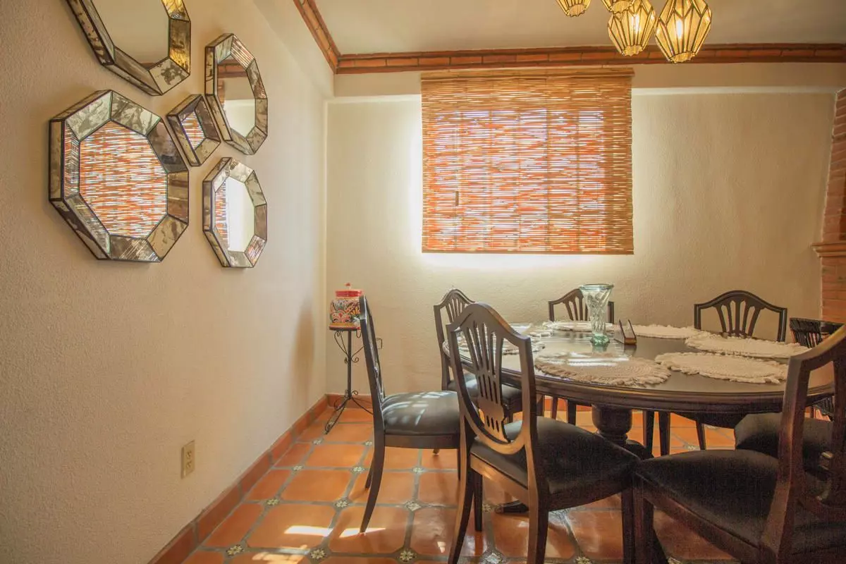 R27 House For Rent in Santa Julia — photo 9 of 10
