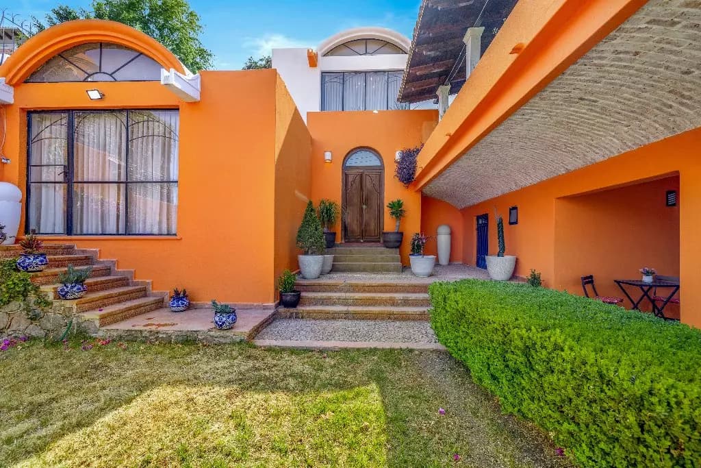Santo Domingo House — photo 1 of 10