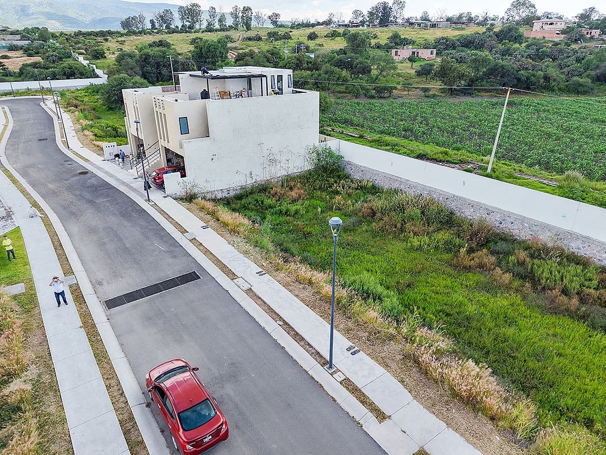 Zirándaro Lavanda Lot 7 — photo 1 of 10