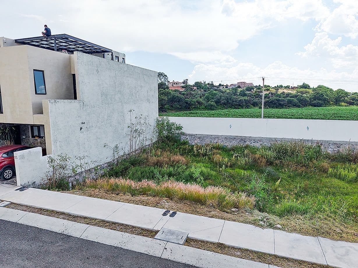 Zirándaro Lavanda Lot 7 — photo 4 of 10