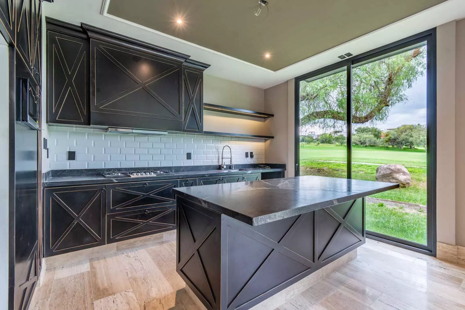 Casa Coronado — photo 5 of 10