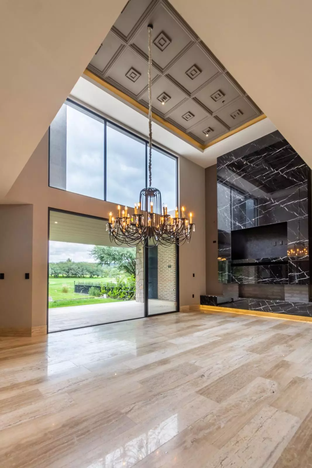 Casa Coronado — photo 7 of 10