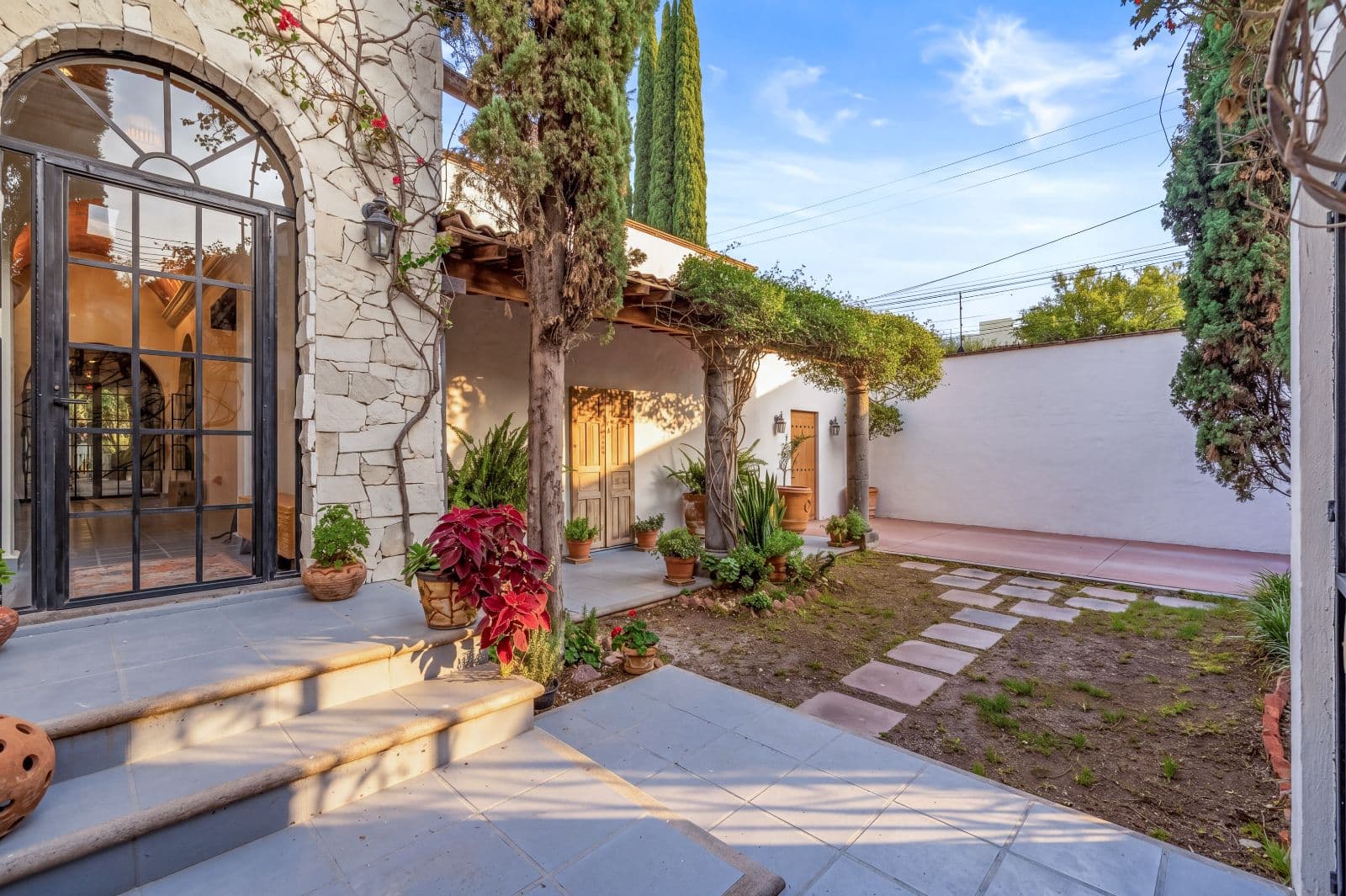 Casa CurVale — photo 2 of 10