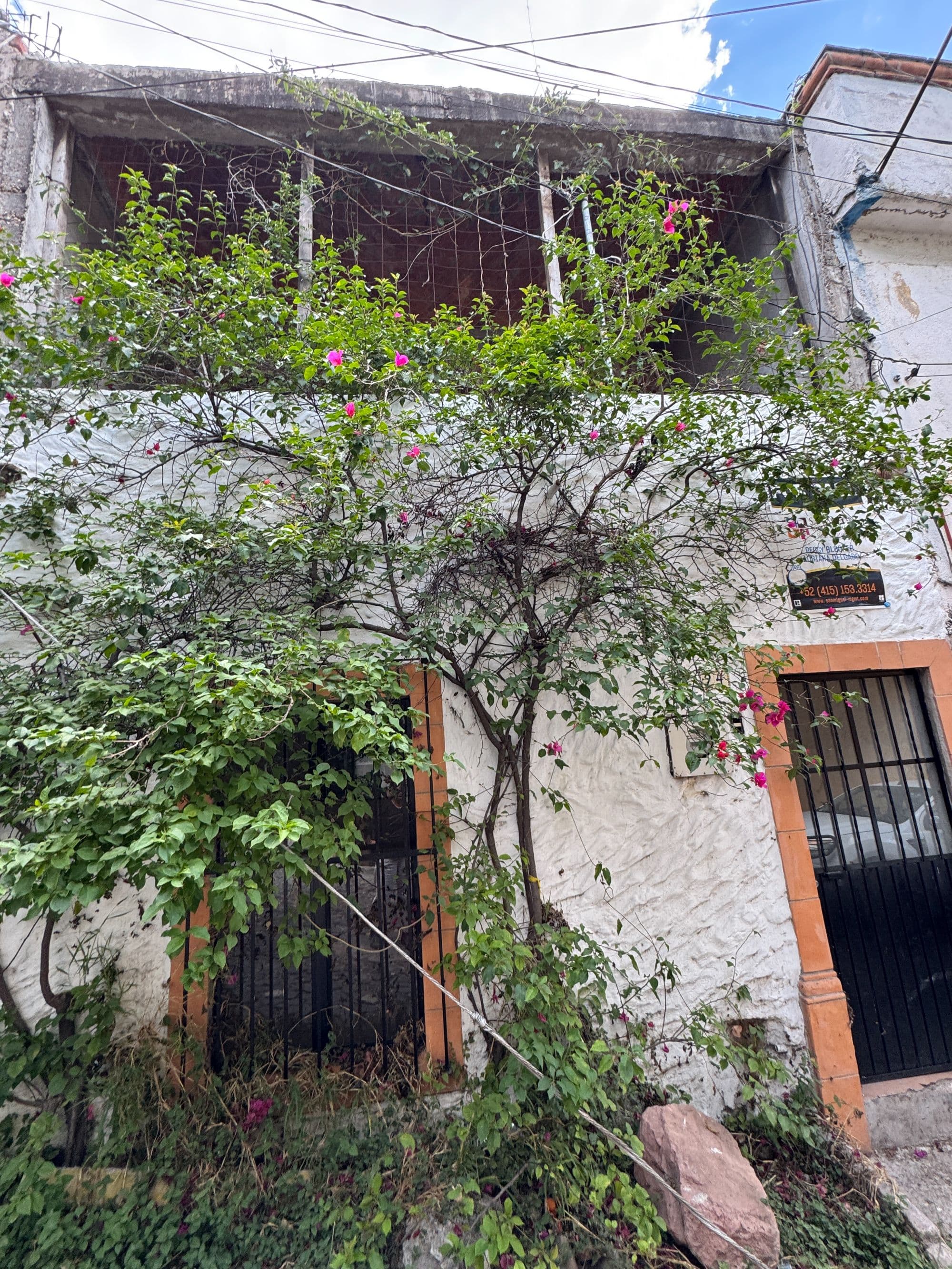 CASA REFUGIO — photo 1 of 2