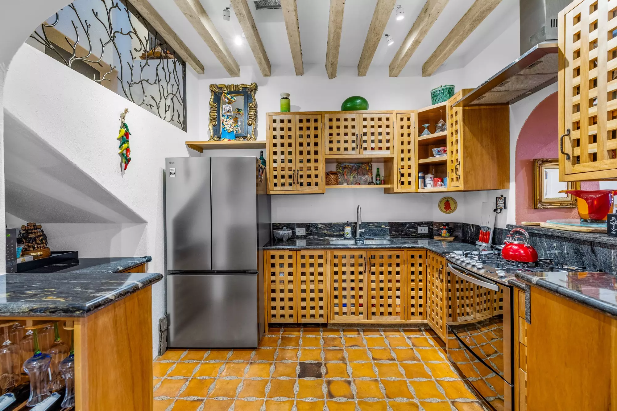 Casa Aloha — photo 8 of 10