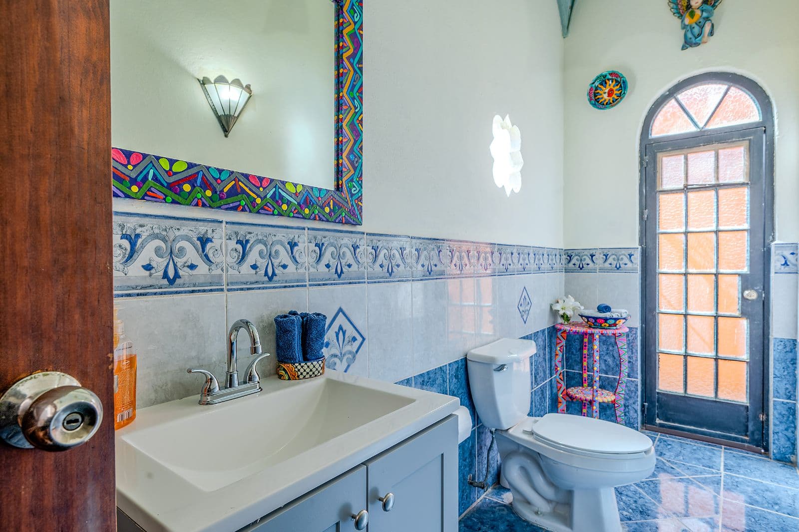 Casa Colorida — photo 6 of 10