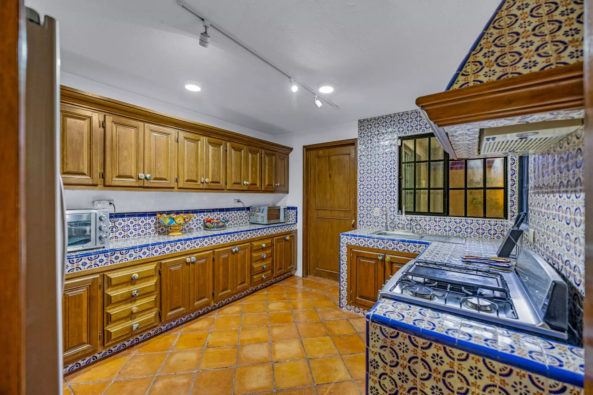 Casa Fray Juan de San Miguel — photo 9 of 10