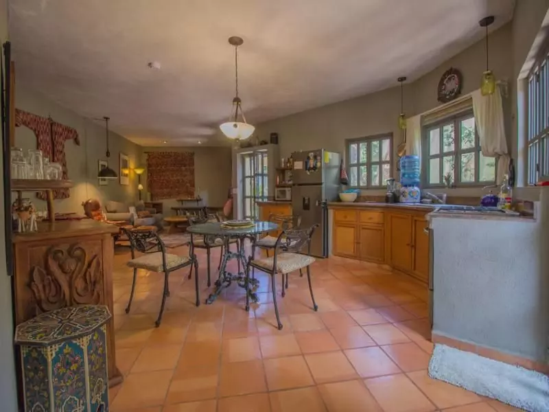R26 House for Rent San Jorge San Antonio — photo 6 of 10