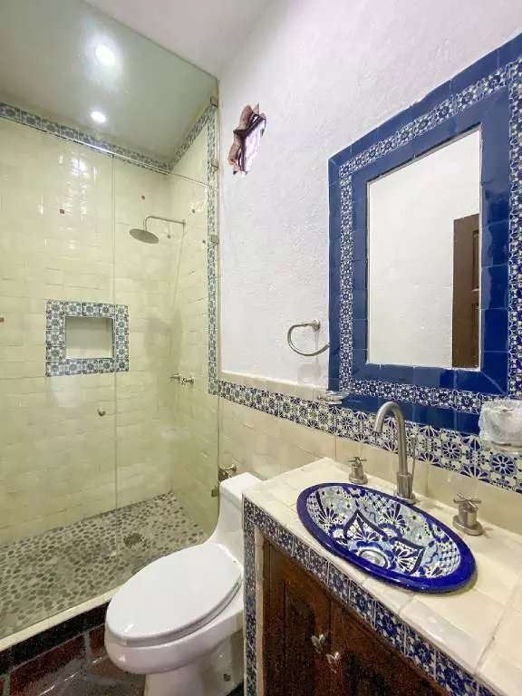 San Antonio condo B1 — photo 3 of 10