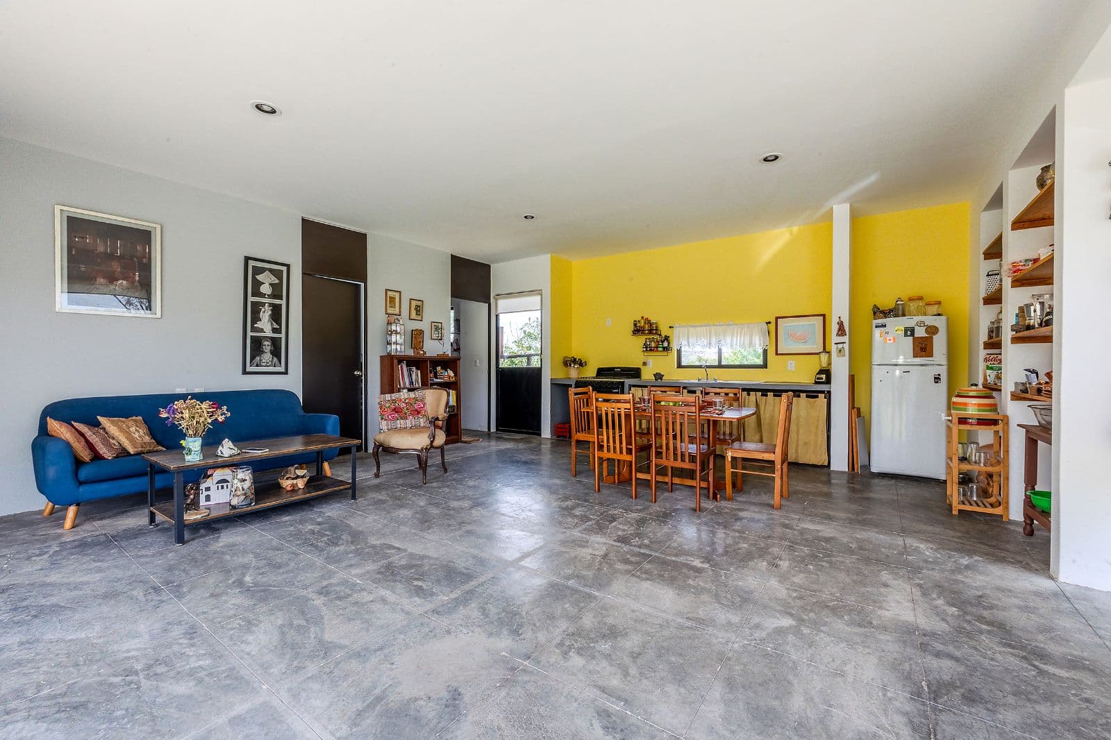 Casita Alcocer — photo 9 of 10