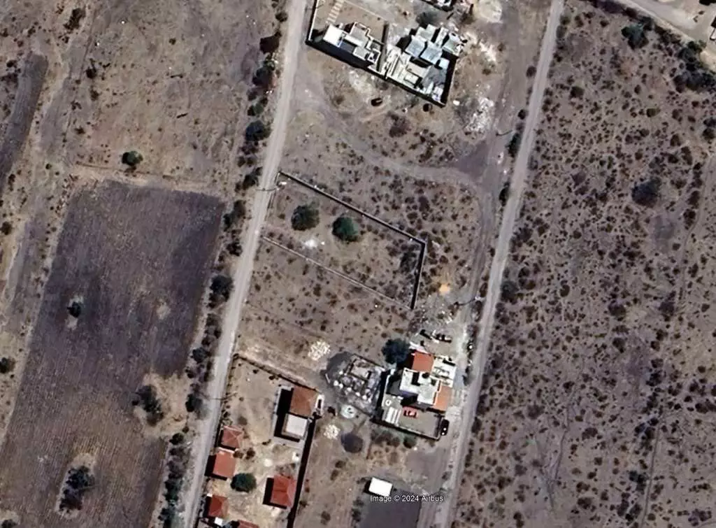 Lote Carlo — photo 3 of 4