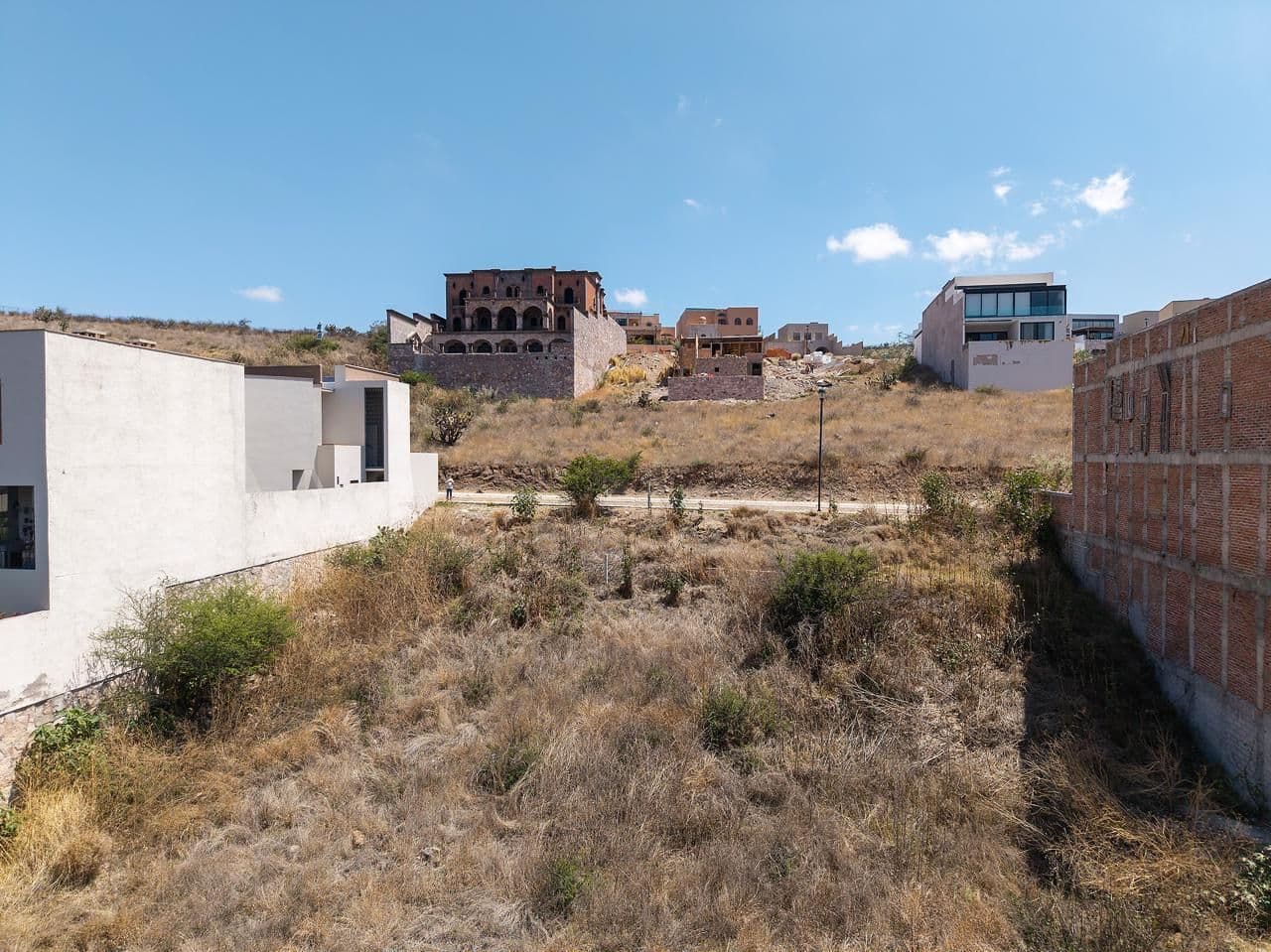 Lote de la Ronda en Hoyo 13