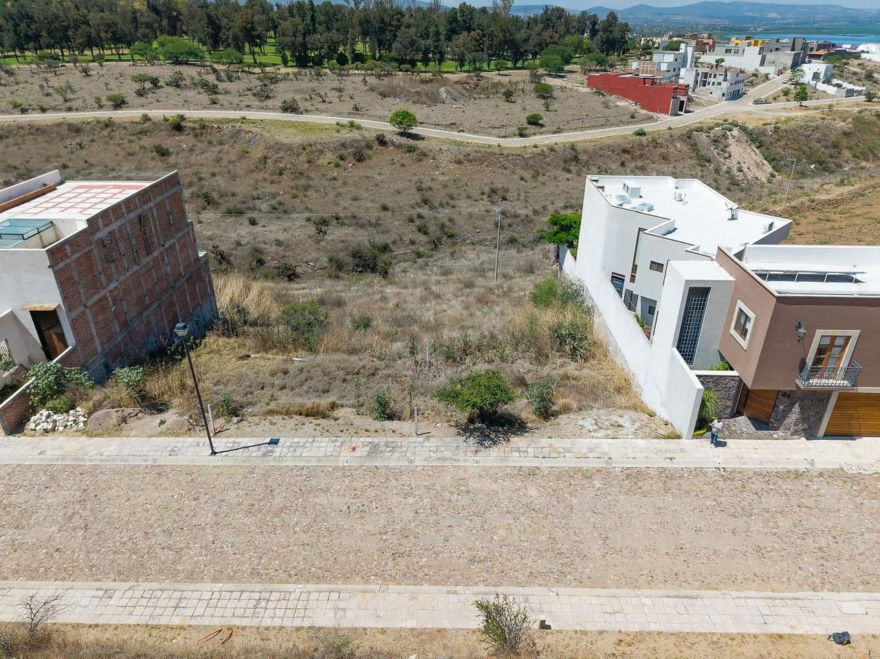 Lote de la Ronda en Hoyo 13 — photo 2 of 7