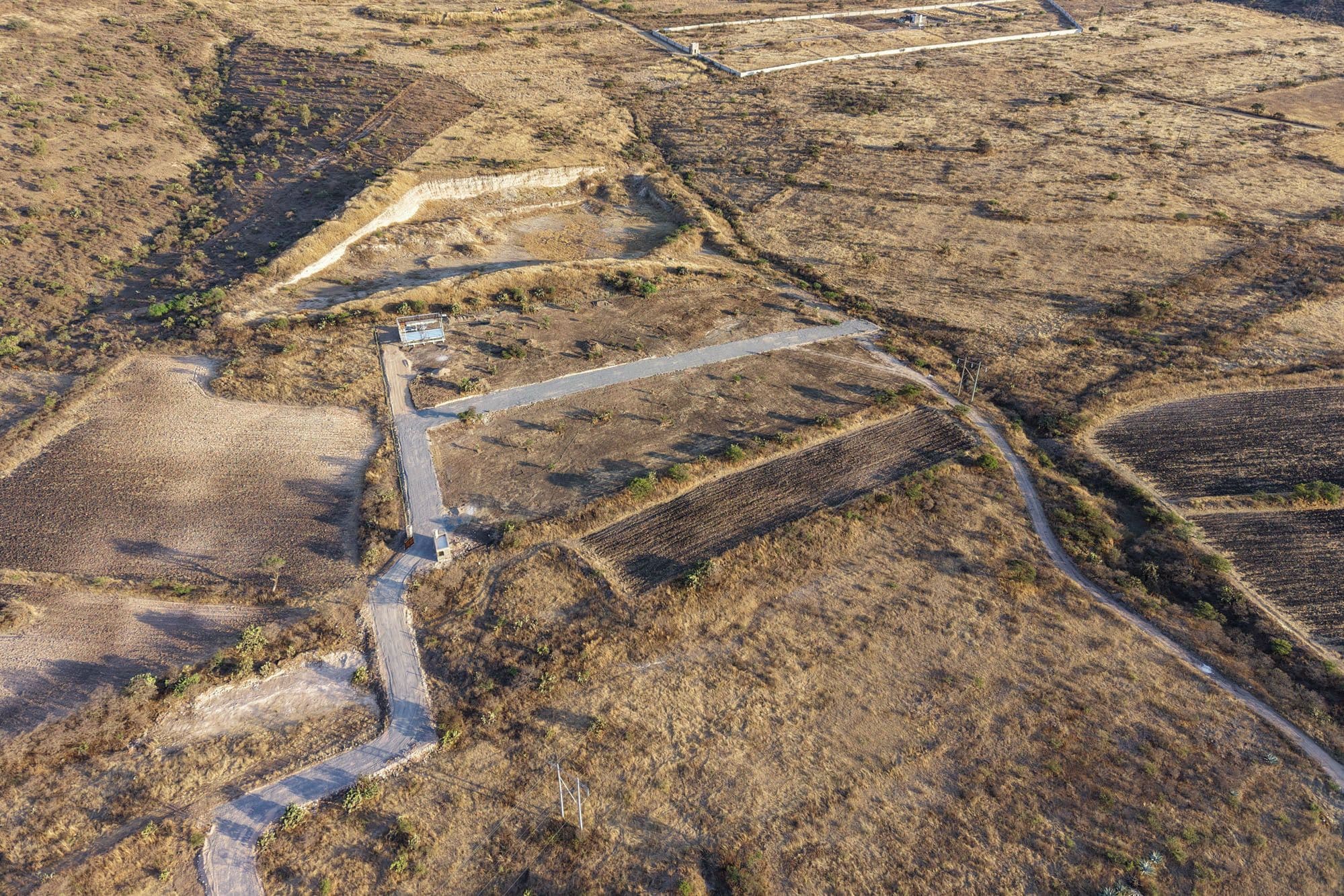 AUREA SUNSETS LOTE 1 — photo 3 of 10