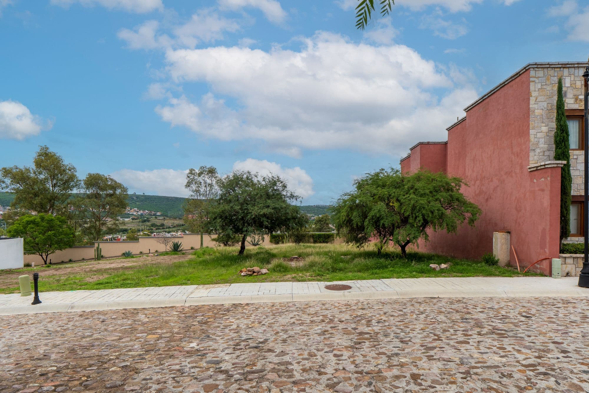 Vista Antigua Lot — photo 1 of 10