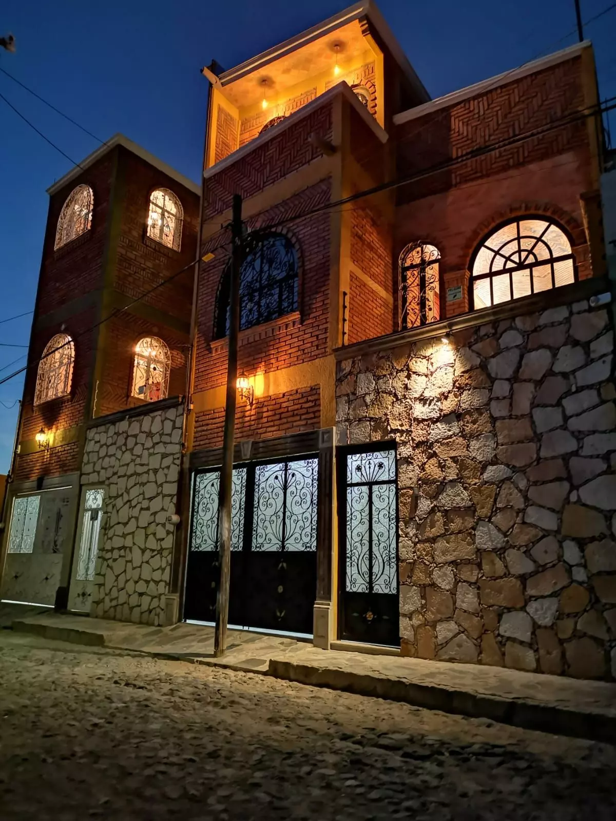 Casa Sagrado Corazón — photo 1 of 10