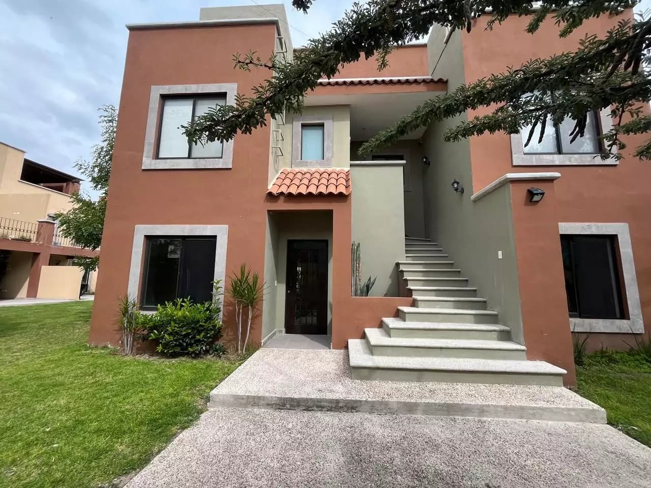 DUPLEX PB DESEO — photo 1 of 10