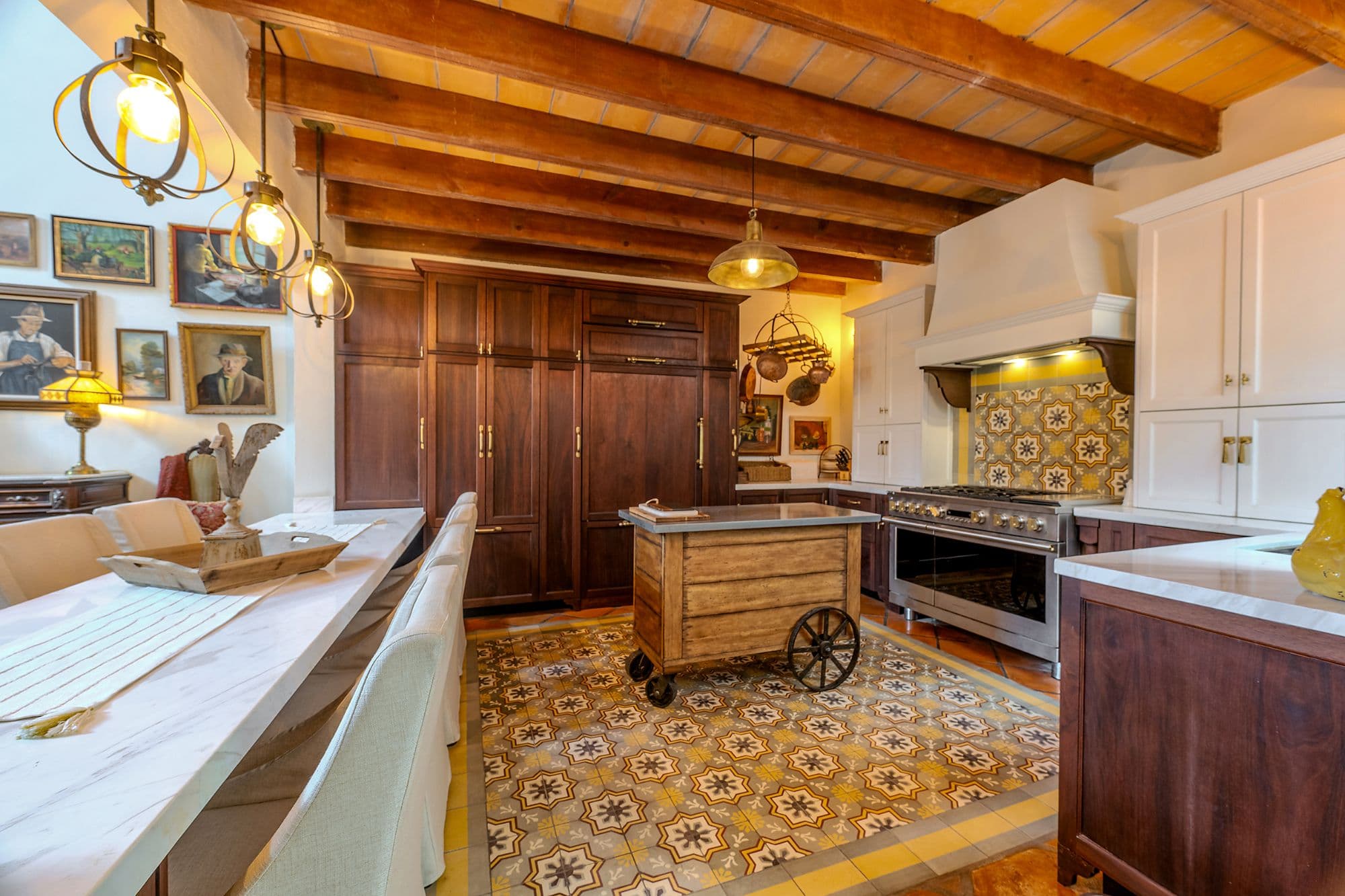 Casa de los Leones — photo 5 of 10
