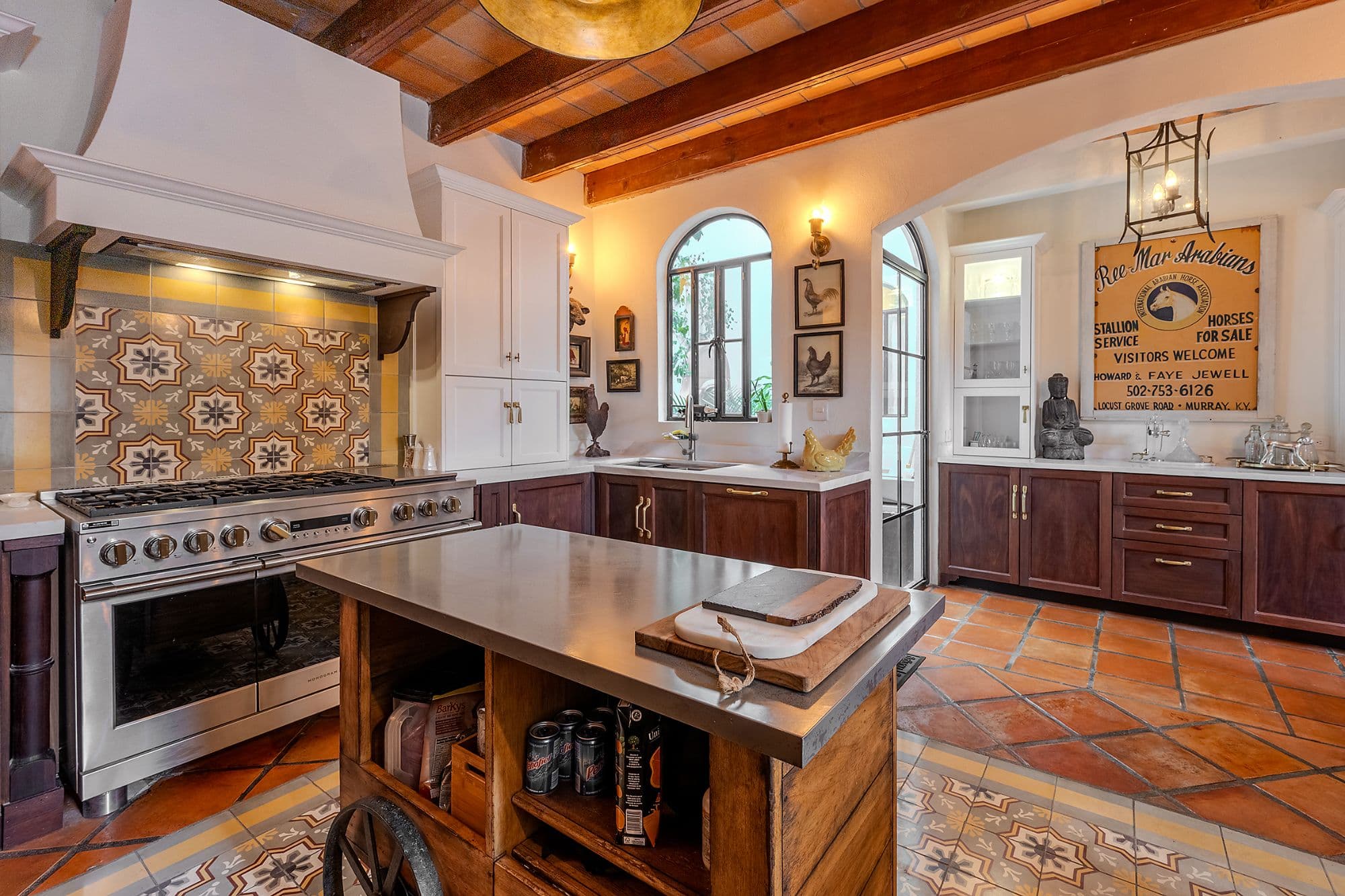 Casa de los Leones — photo 6 of 10