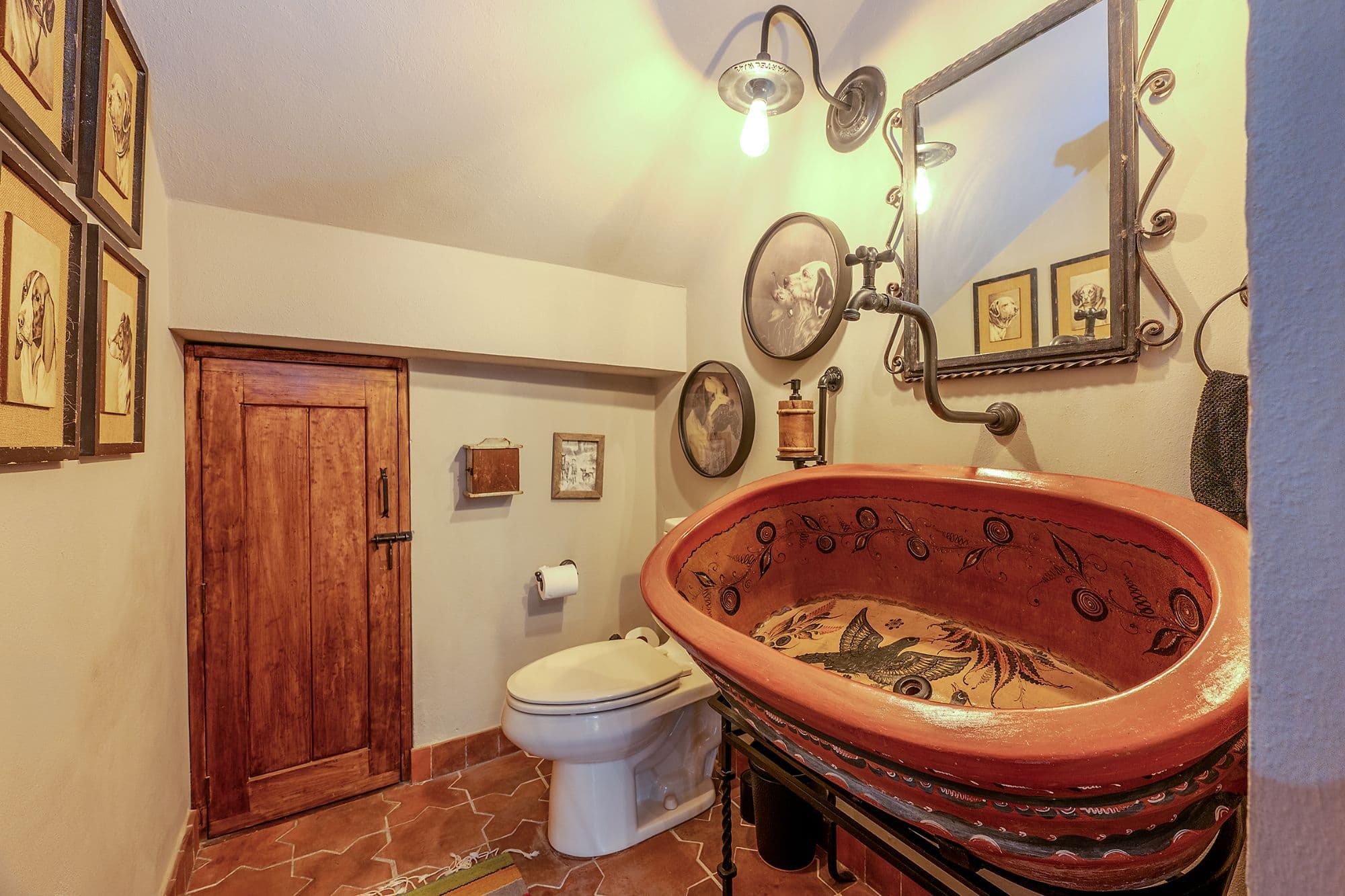 Casa de los Leones — photo 7 of 10