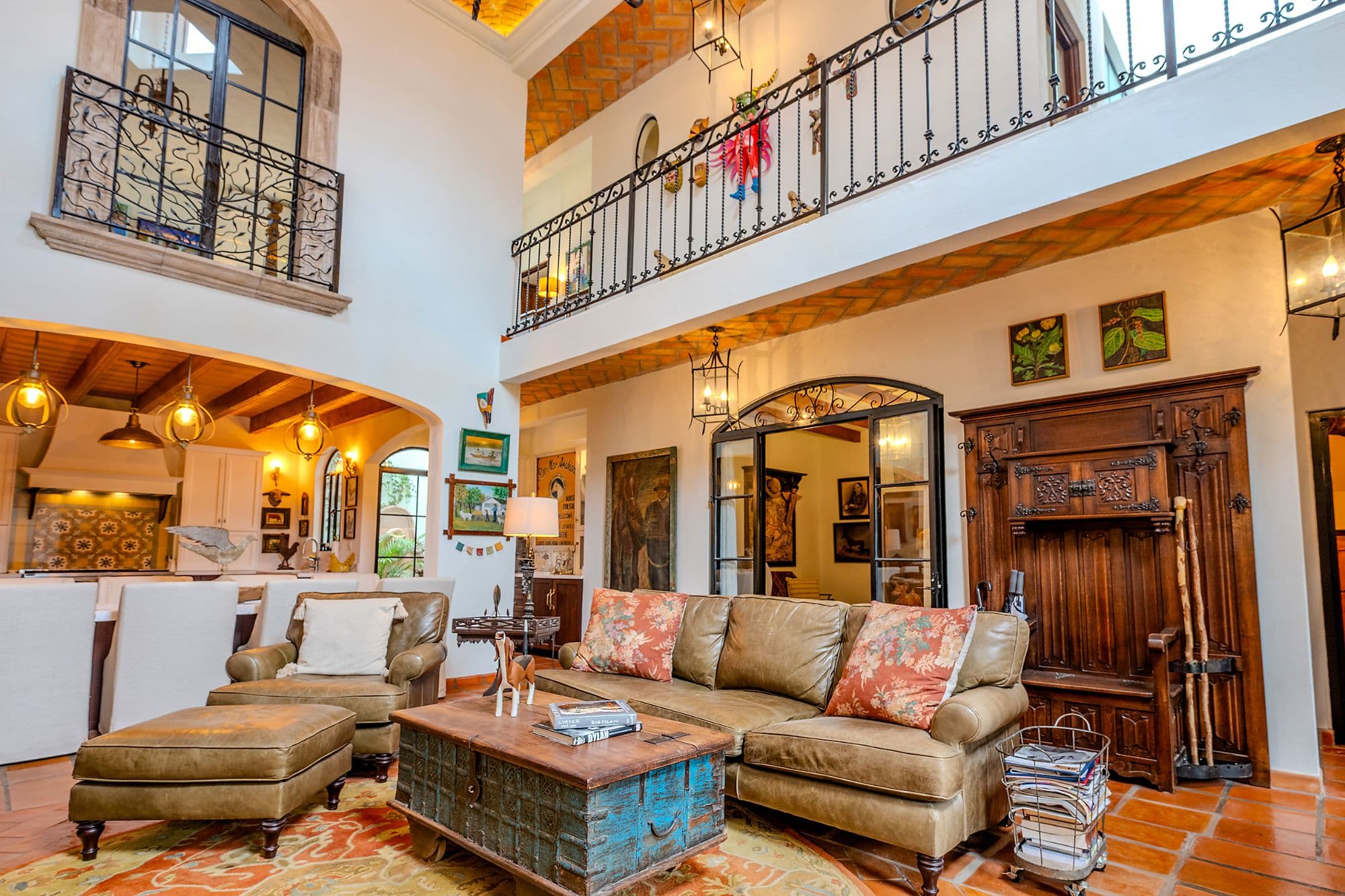 Casa de los Leones — photo 8 of 10