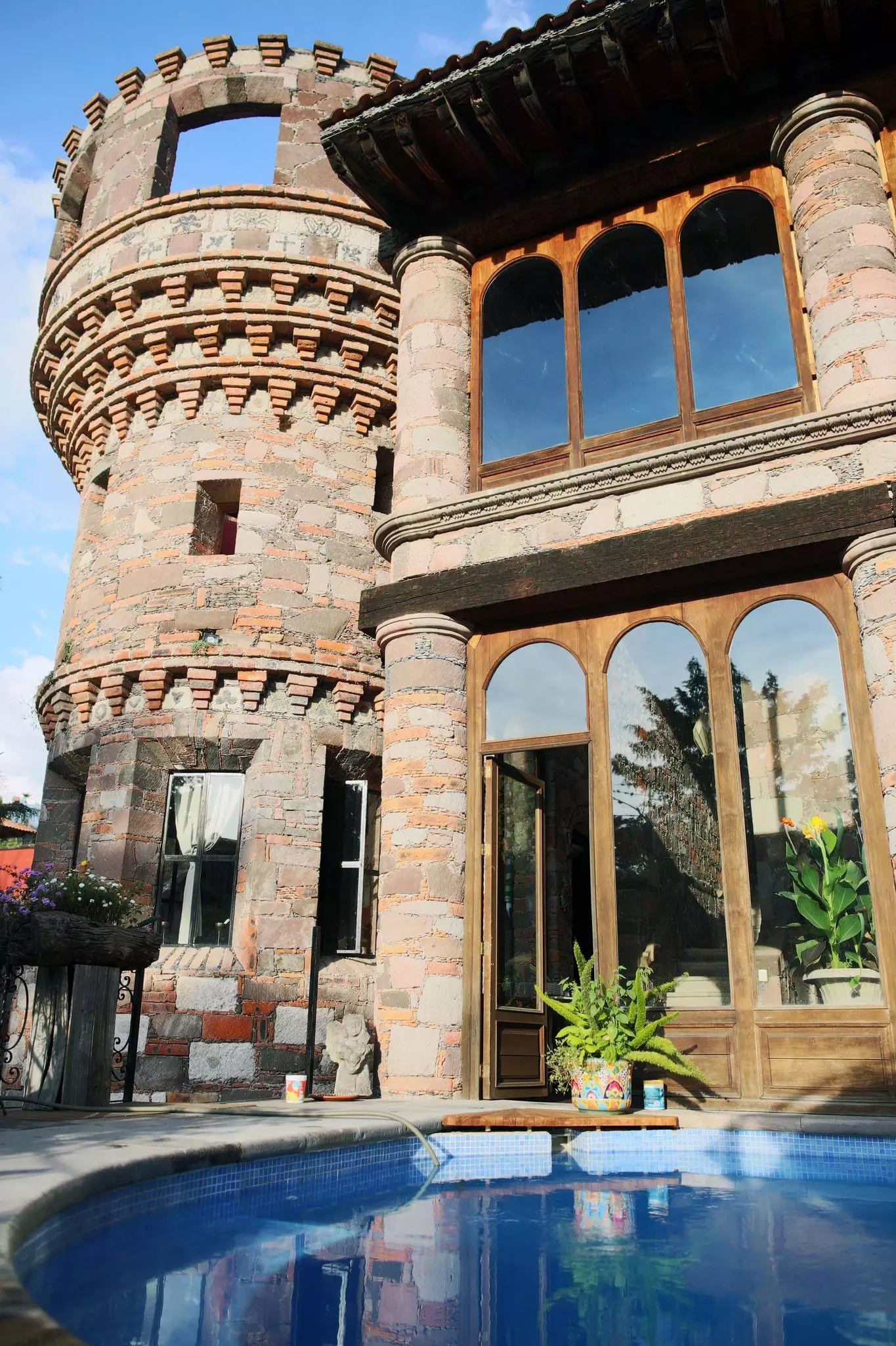 Castillo Atascadero — photo 9 of 10