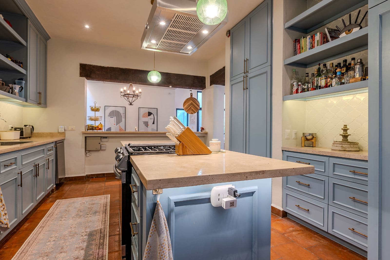 Casa Blue — photo 2 of 10