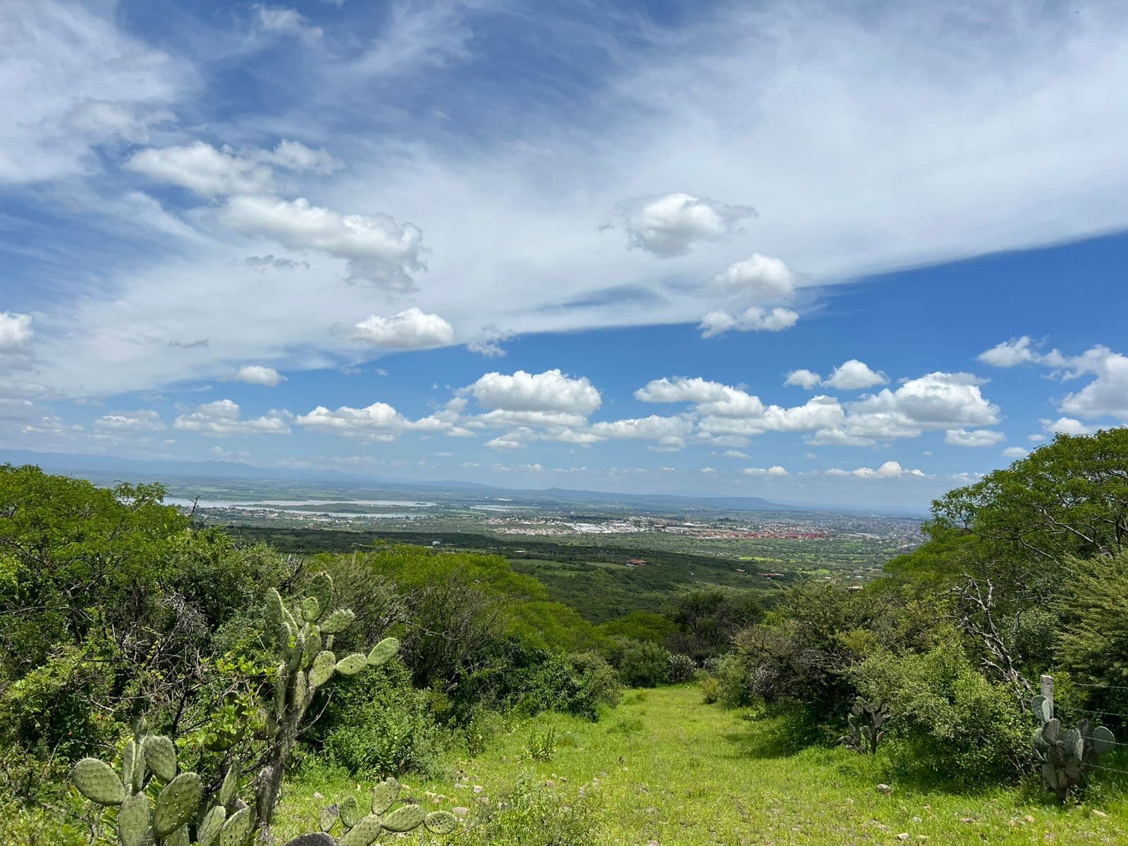 Terreno en "Estancia de la Canal" — photo 1 of 9