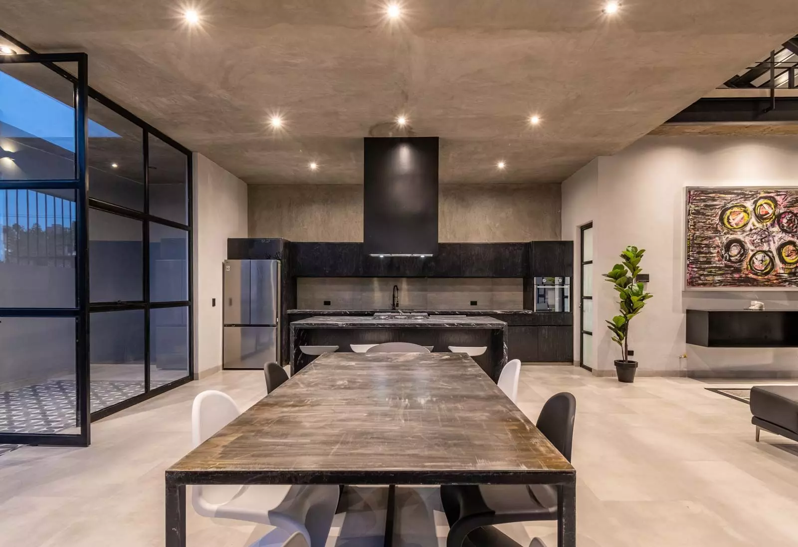 Brut House — photo 8 of 10