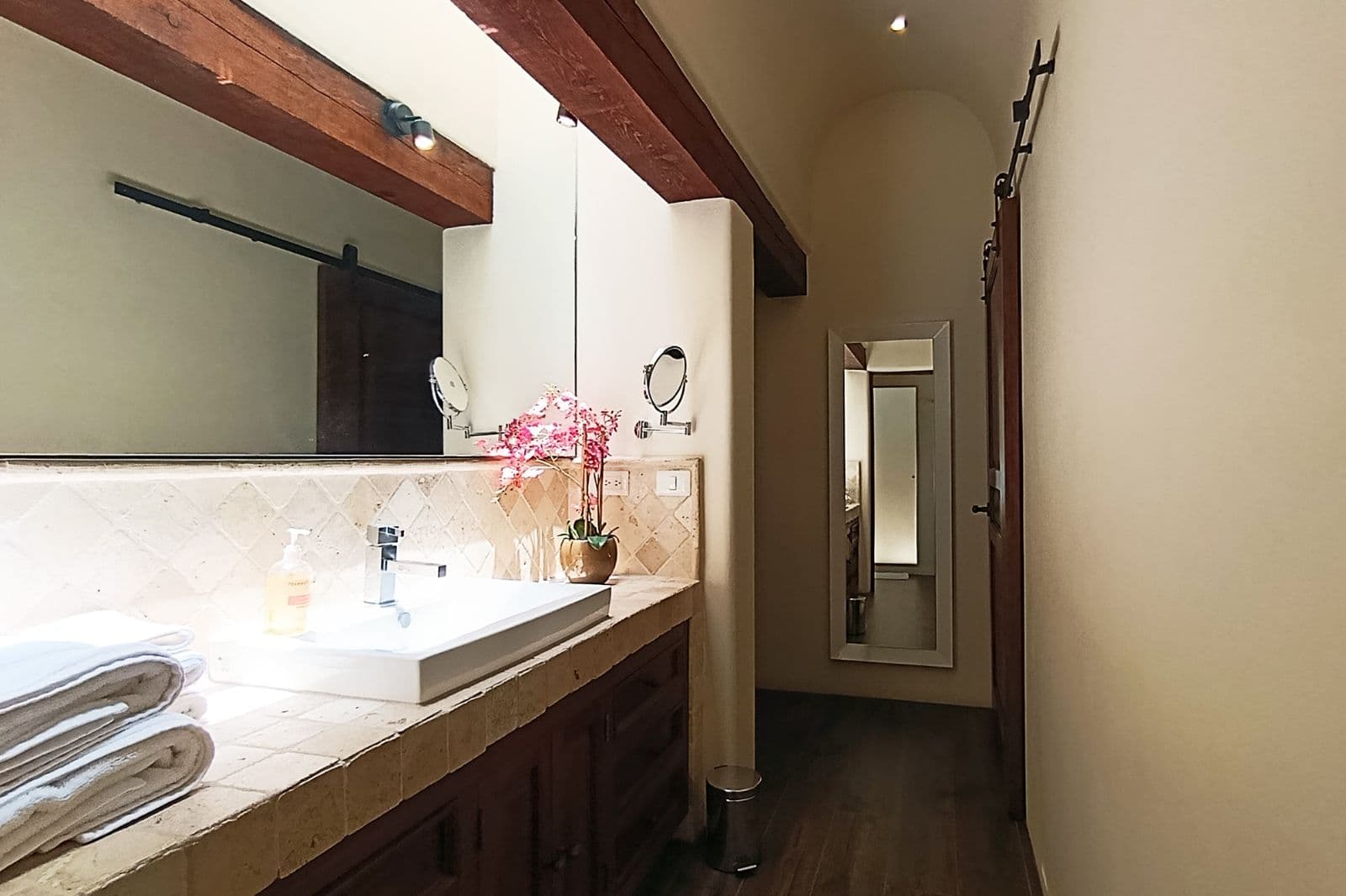 Casa Confluencia — photo 4 of 10