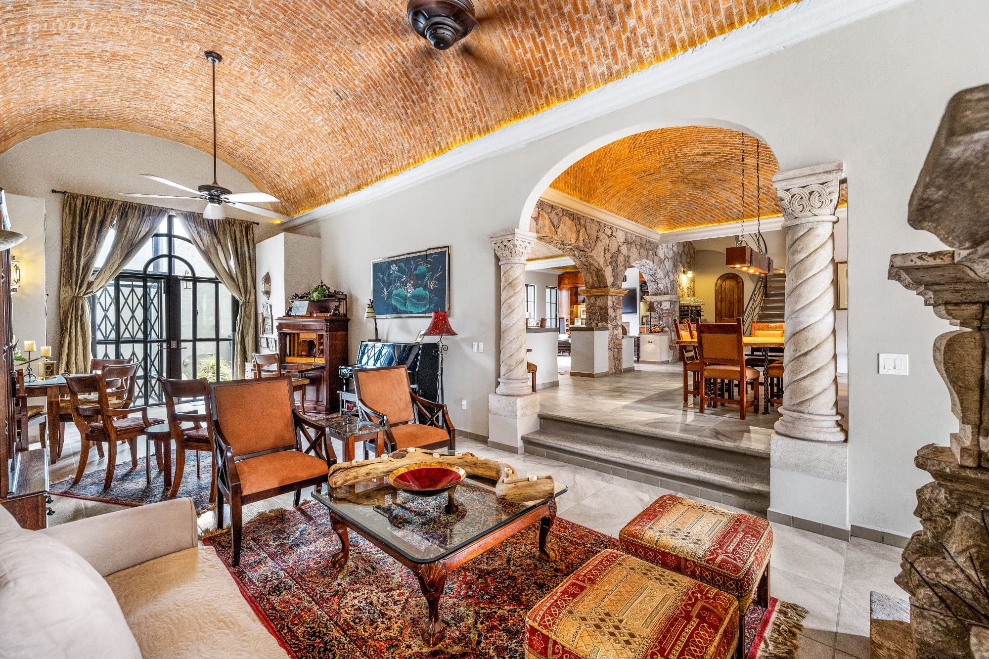 Casa La Cáscara — photo 1 of 10