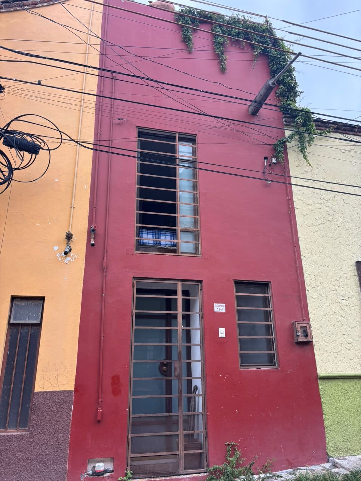 Casita Roja: Cozy and well located!! — photo 1 of 10