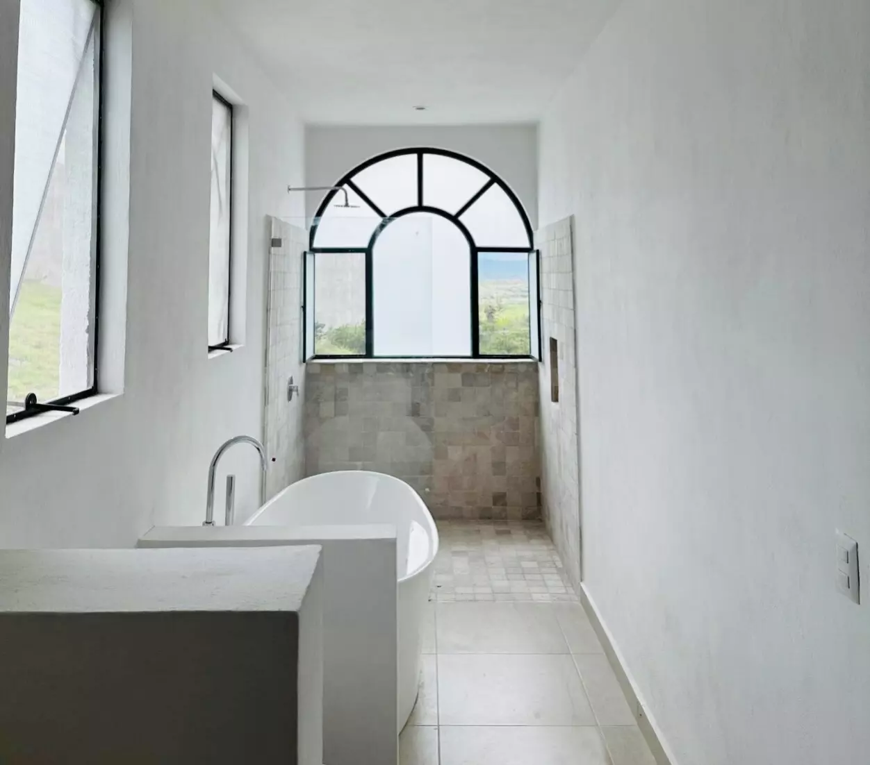 CASA LEO — photo 9 of 10