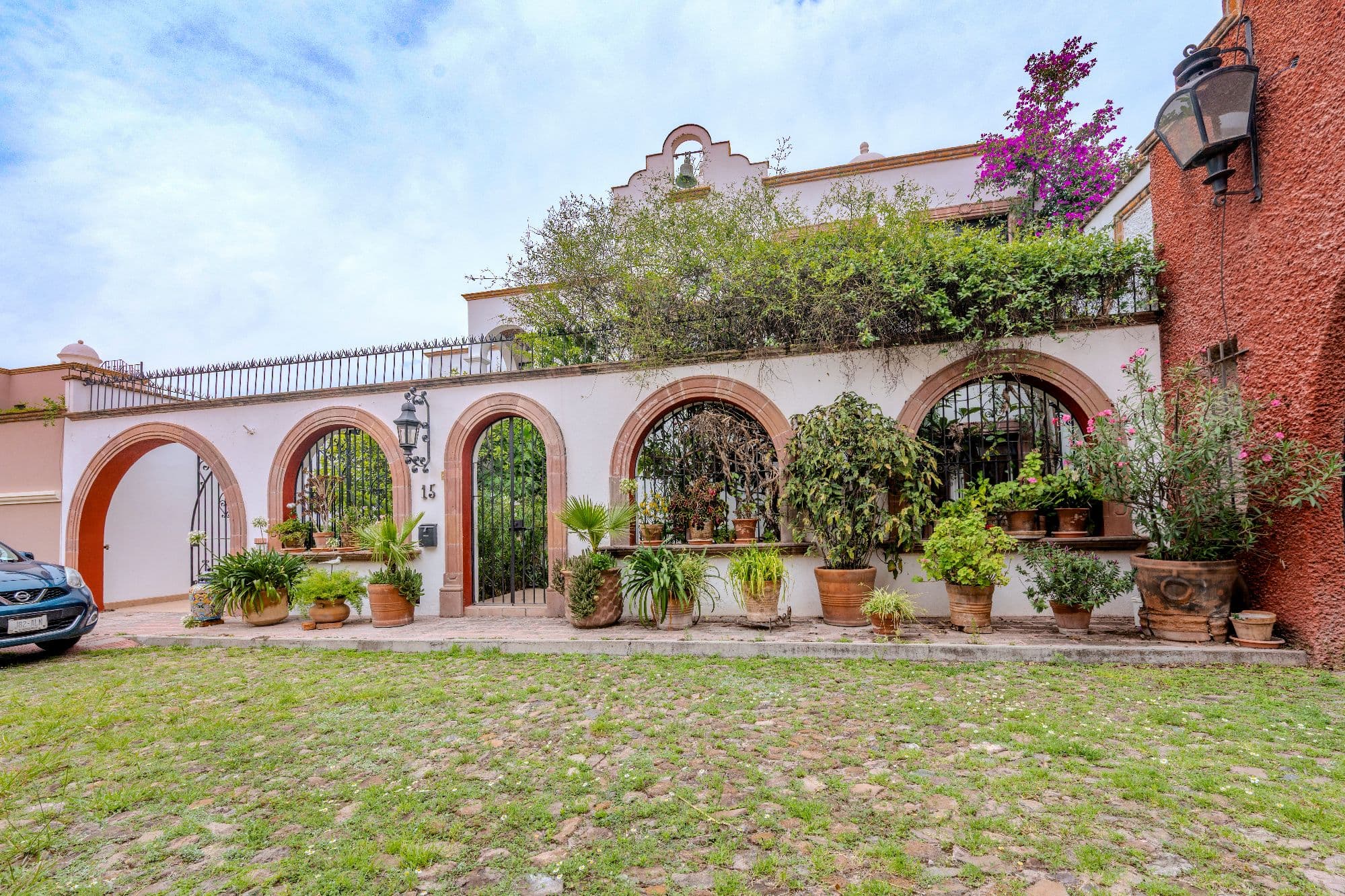 Casa De Las Máscaras — photo 1 of 10