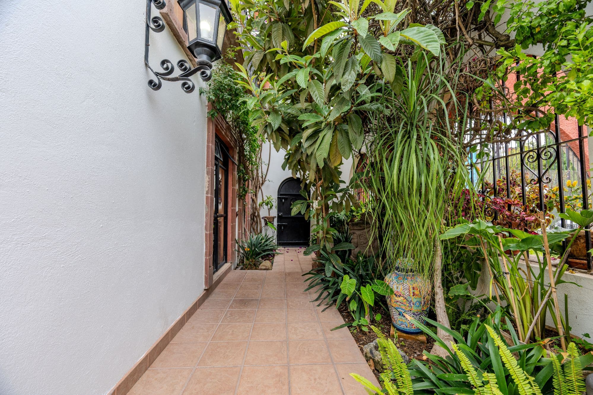 Casa De Las Máscaras — photo 3 of 10