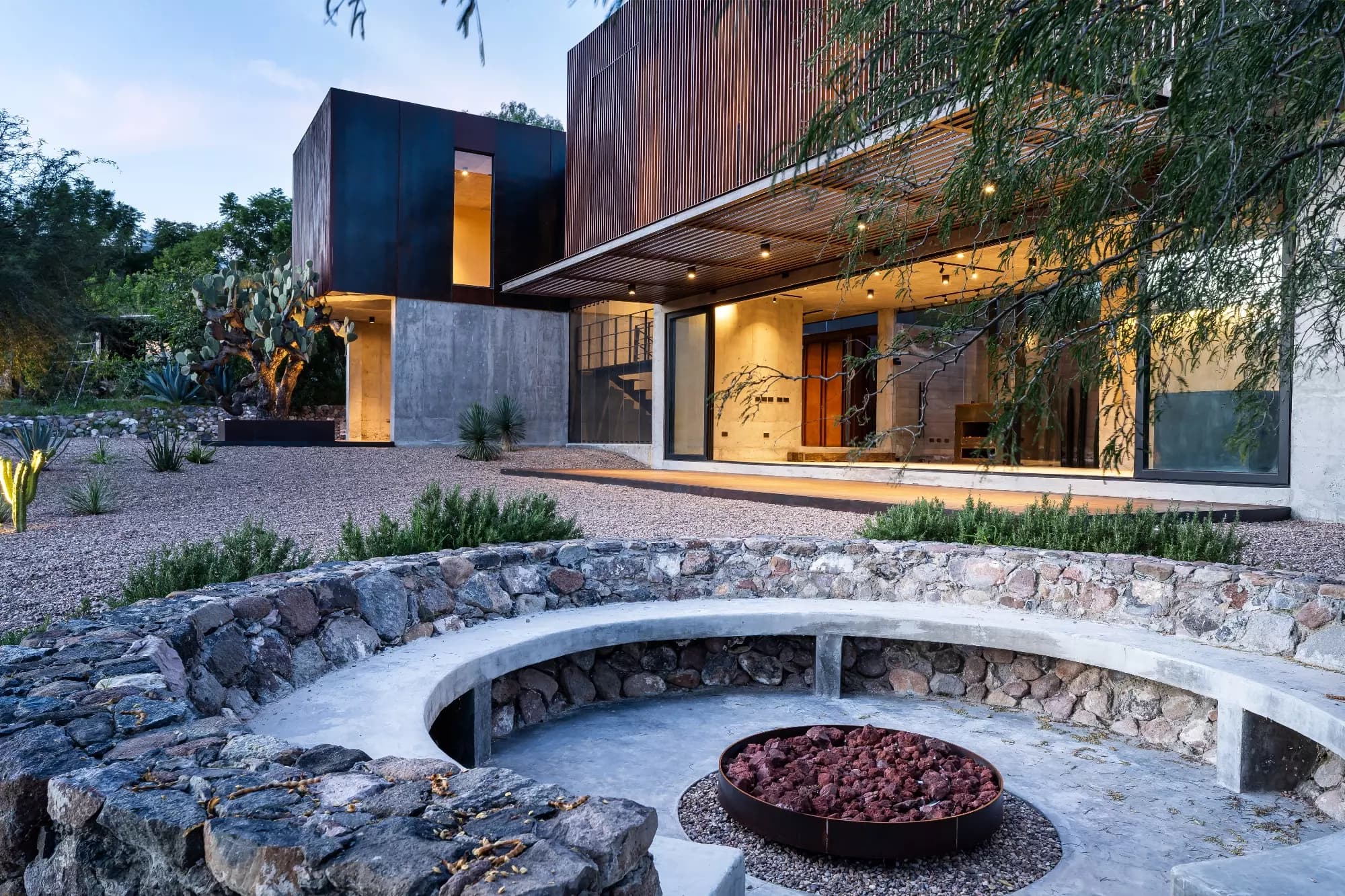 Casa Estrato — photo 1 of 10