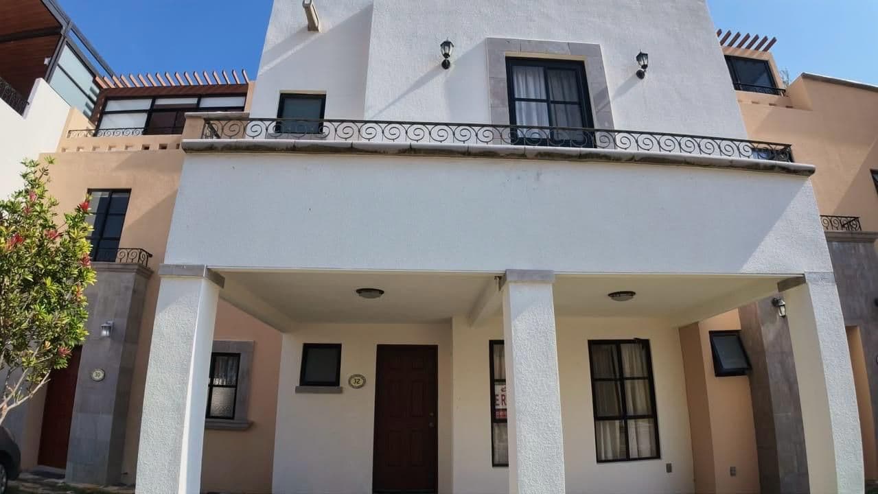 CASA MAGNOLIAS ZIRÁNDARO — photo 7 of 10