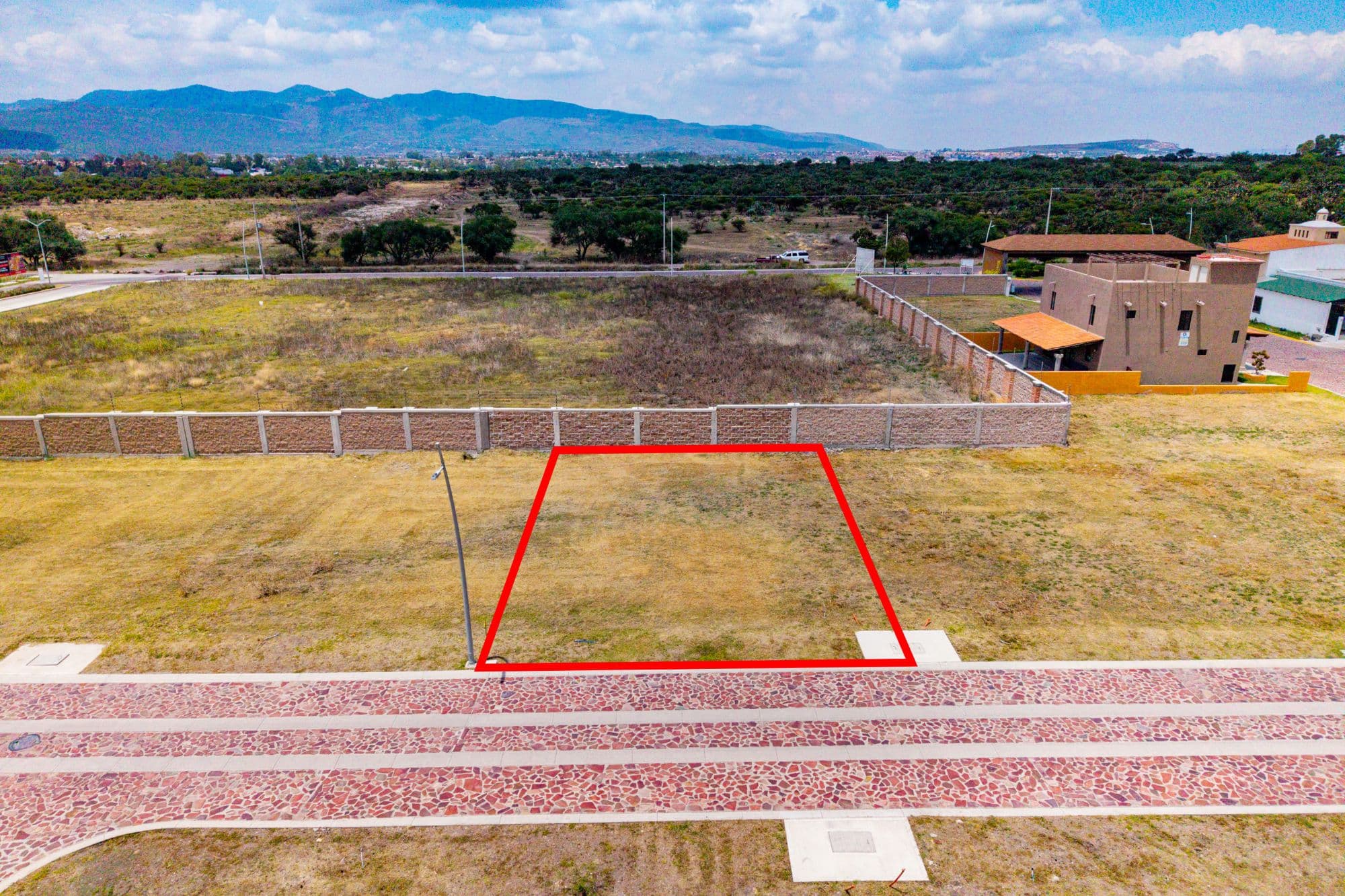 Lote Lucero — photo 3 of 9