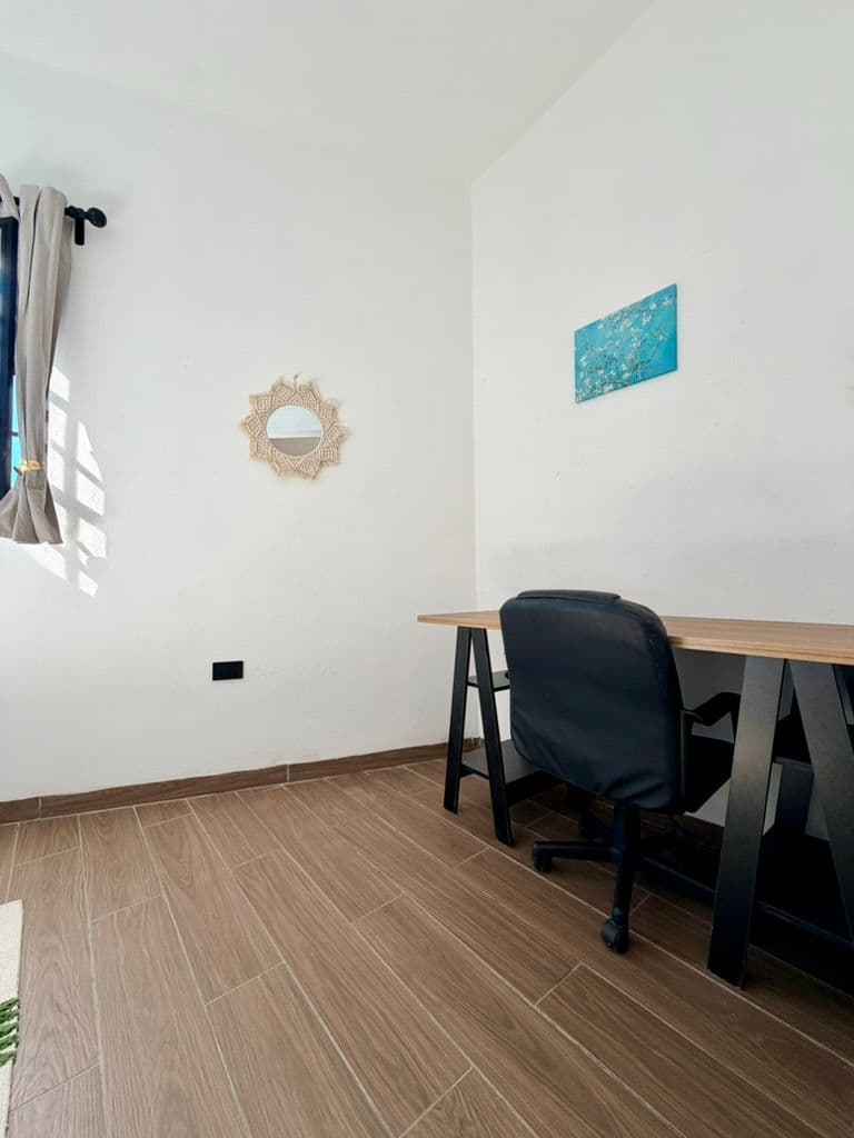 Furnished 2-Bedroom Long-Term Rental with Office and Parroquia Views in San Miguel de Allende — photo 3 of 10