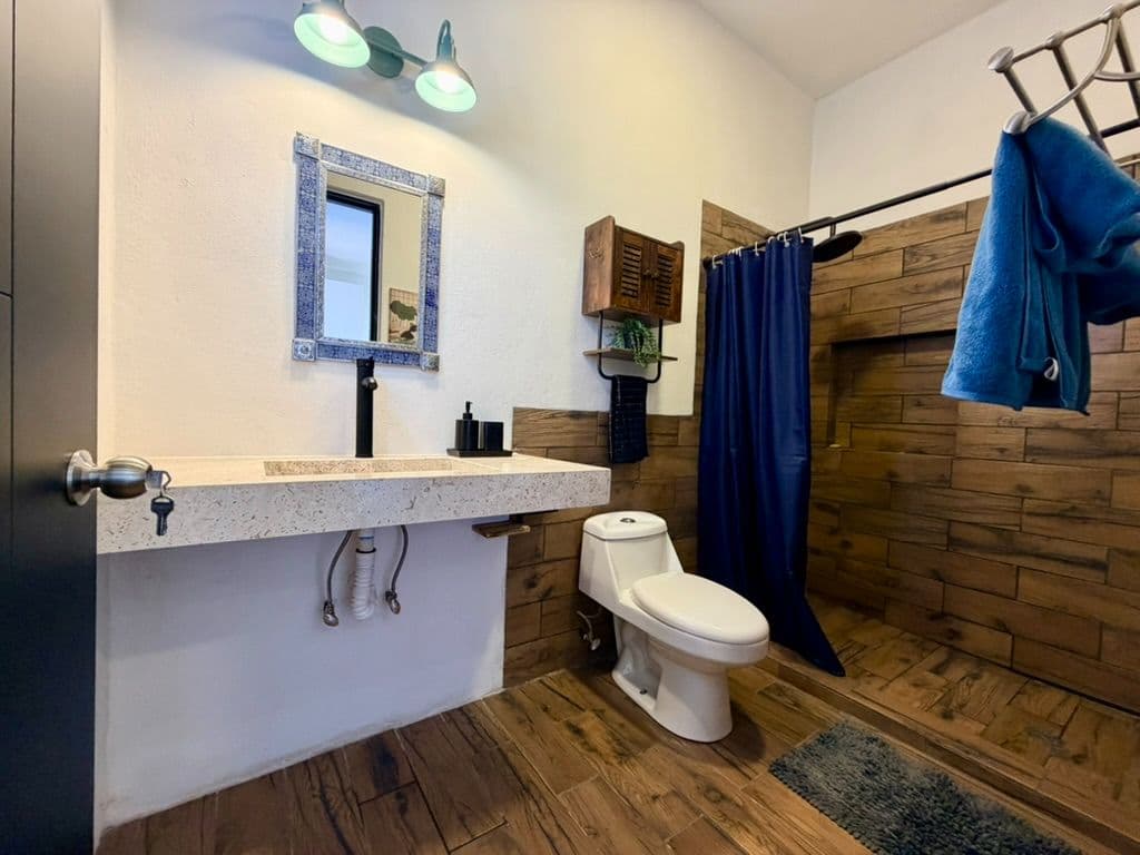 Furnished 2-Bedroom Long-Term Rental with Office and Parroquia Views in San Miguel de Allende — photo 10 of 10