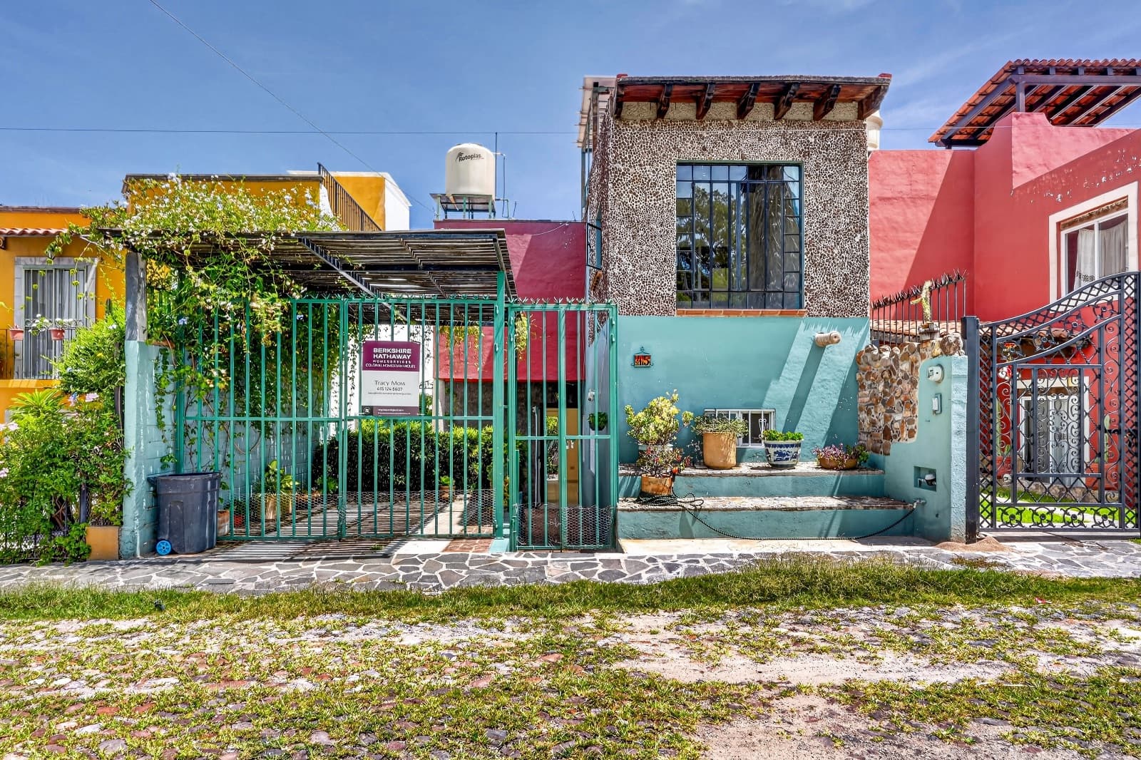 Casa Oasis — photo 1 of 10