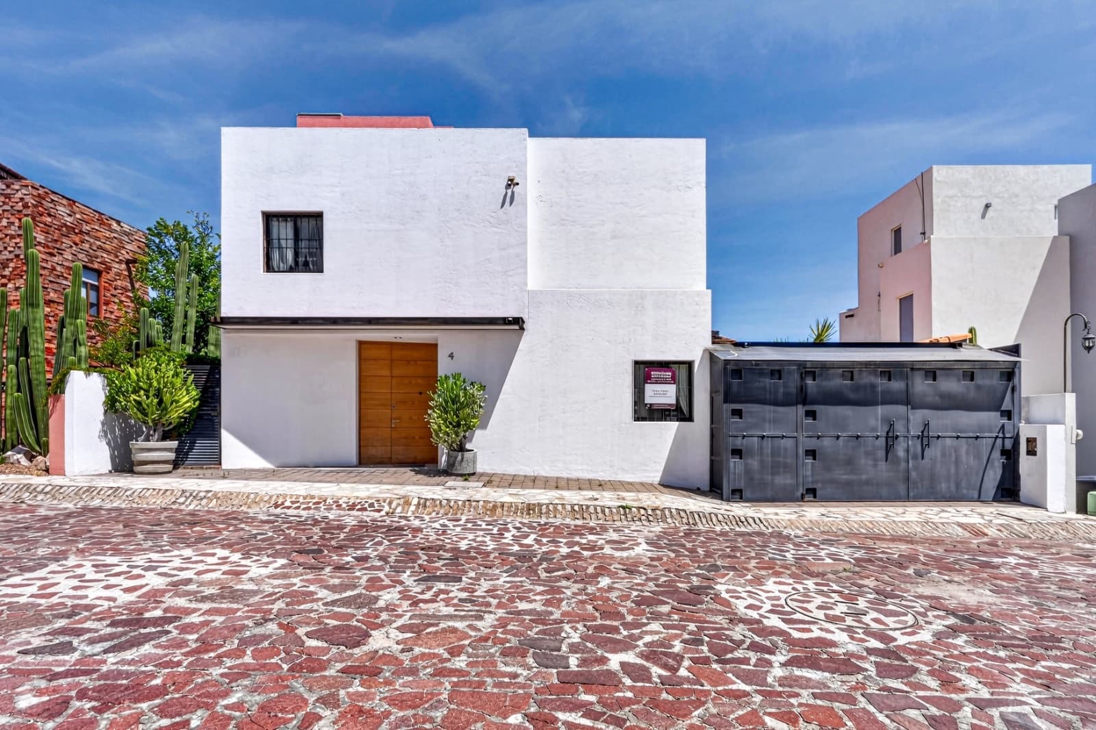 Casa Rosy — photo 1 of 10