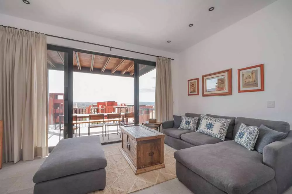 Turnkey - Condo Cielo