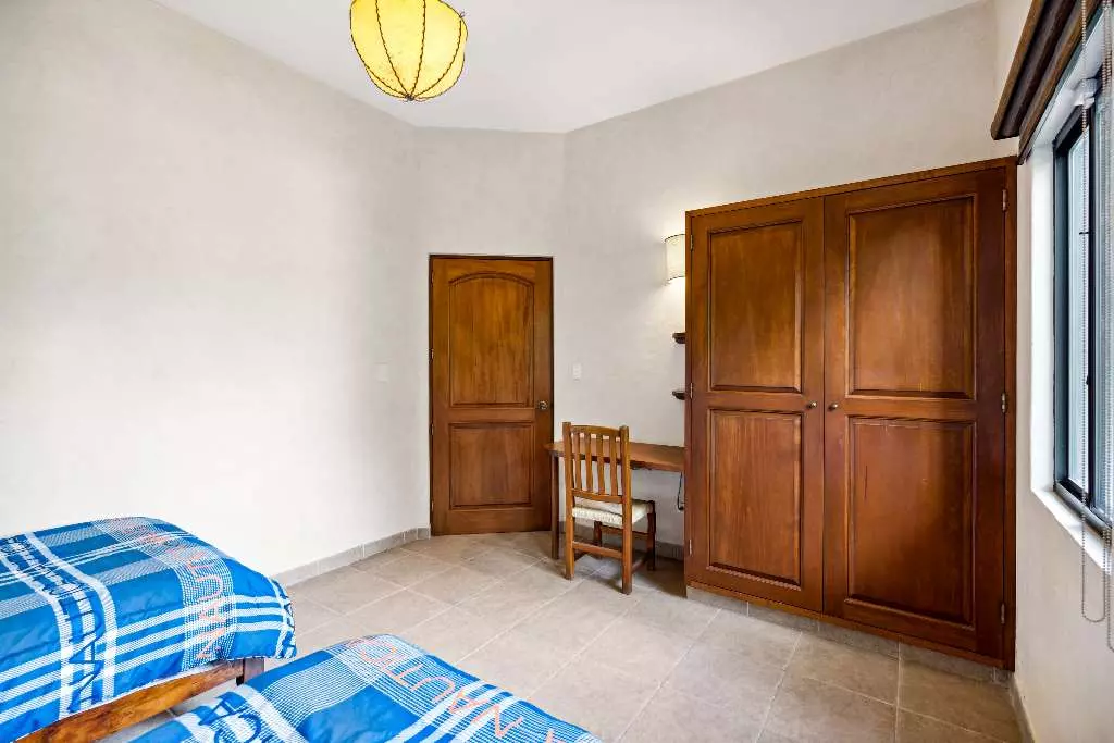 Casa Luces — photo 9 of 10